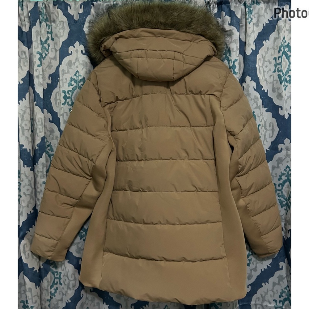 Puffer Jacket - Picture 3 of 6